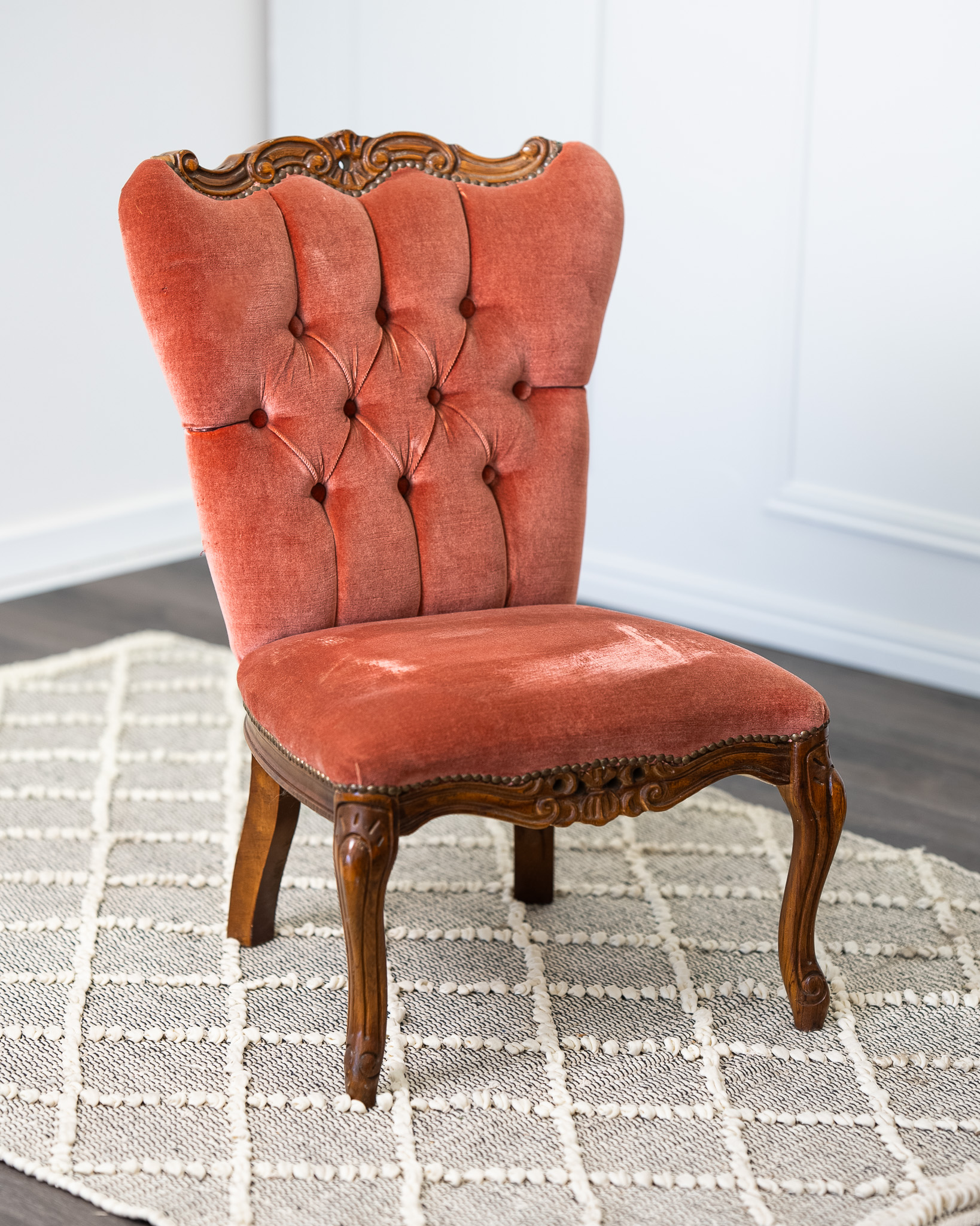 Velvet Chair - Peach Small