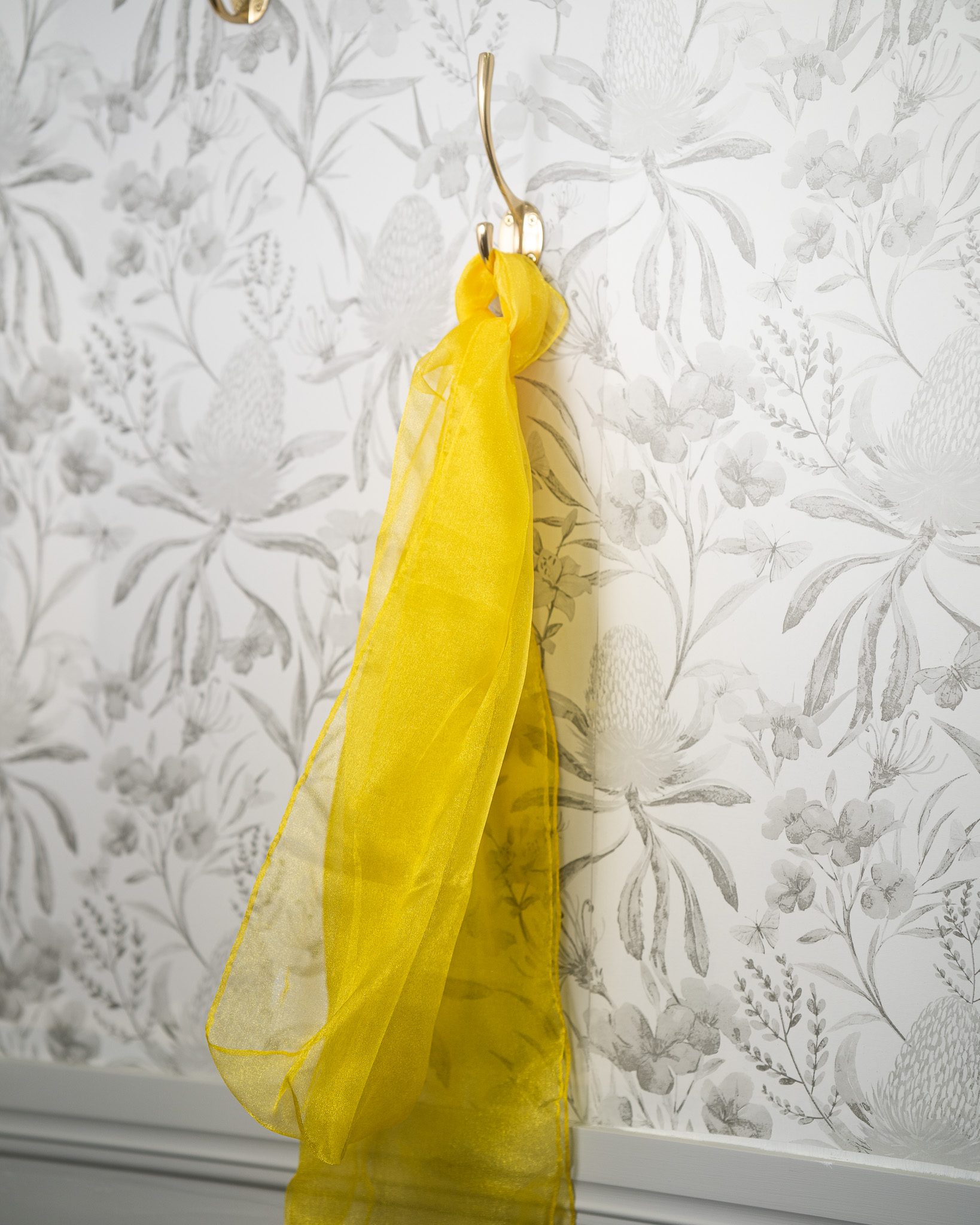 Sash - Banana Organza