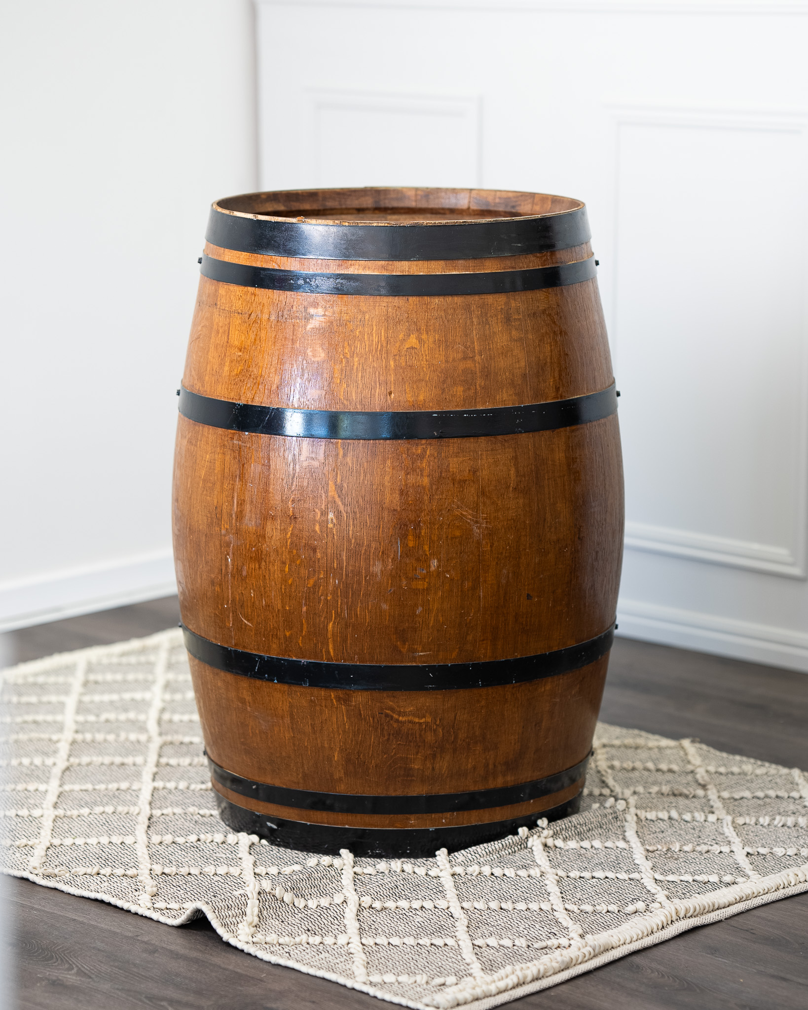 Table - Barrel