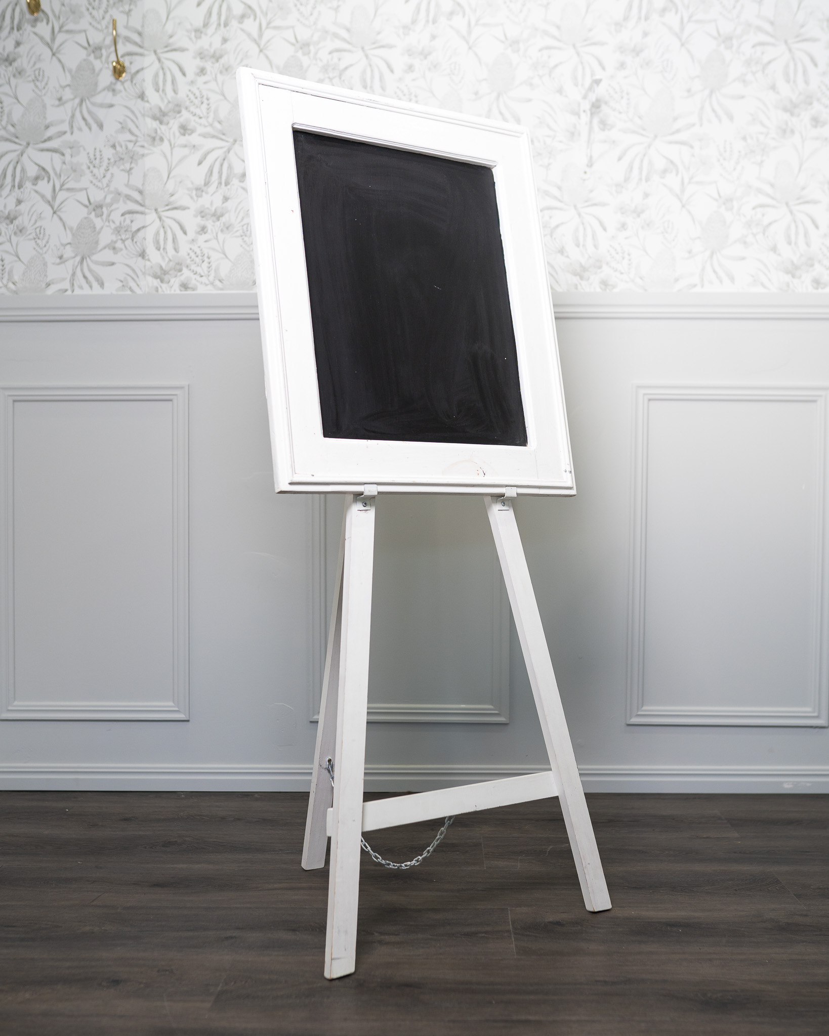 Sign - White Chalkboard