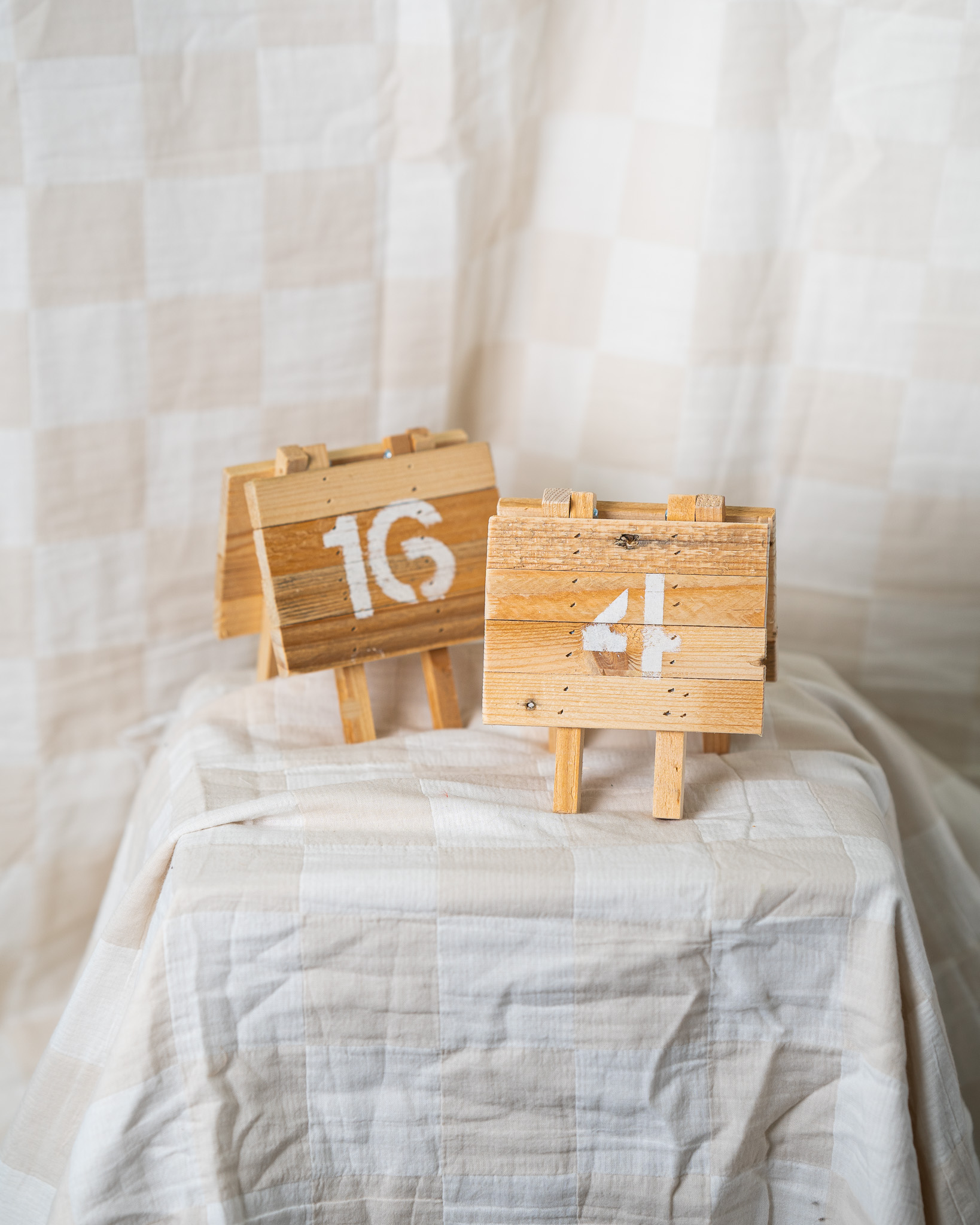 Table Numbers - Easel