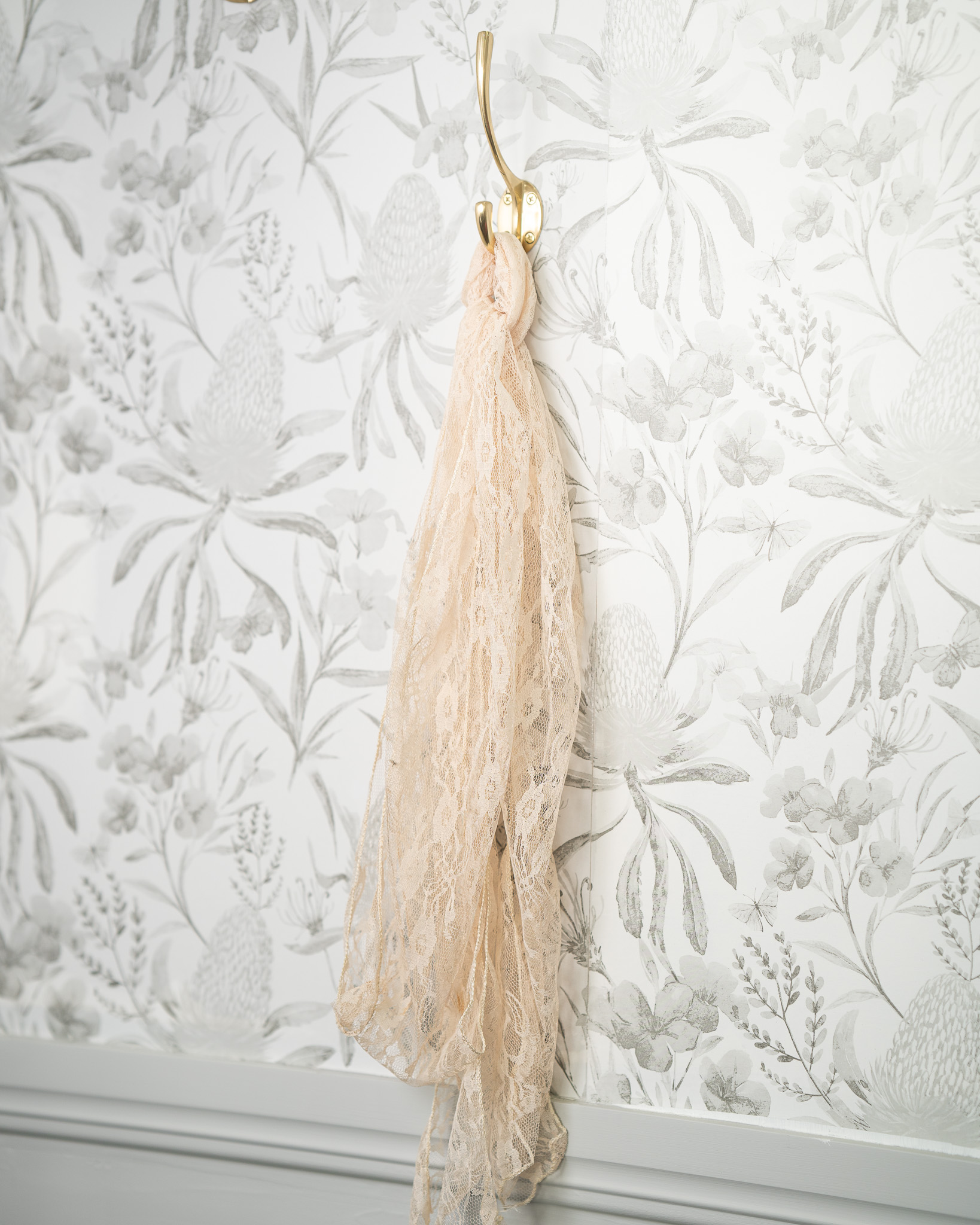 Sash - Natural Lace
