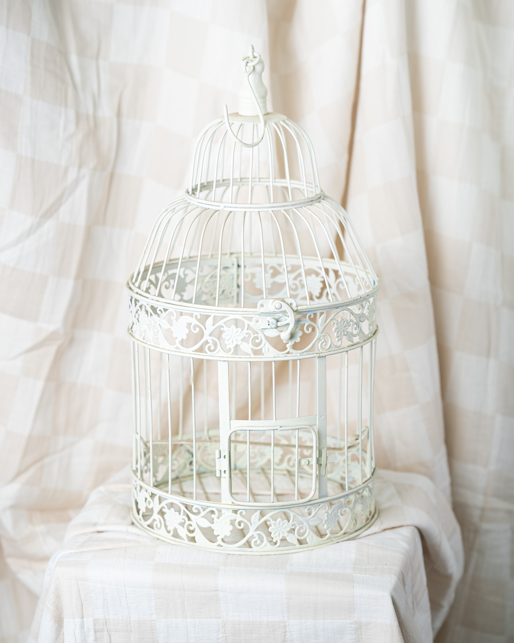 Bird Cage Circle Wishing Well - White